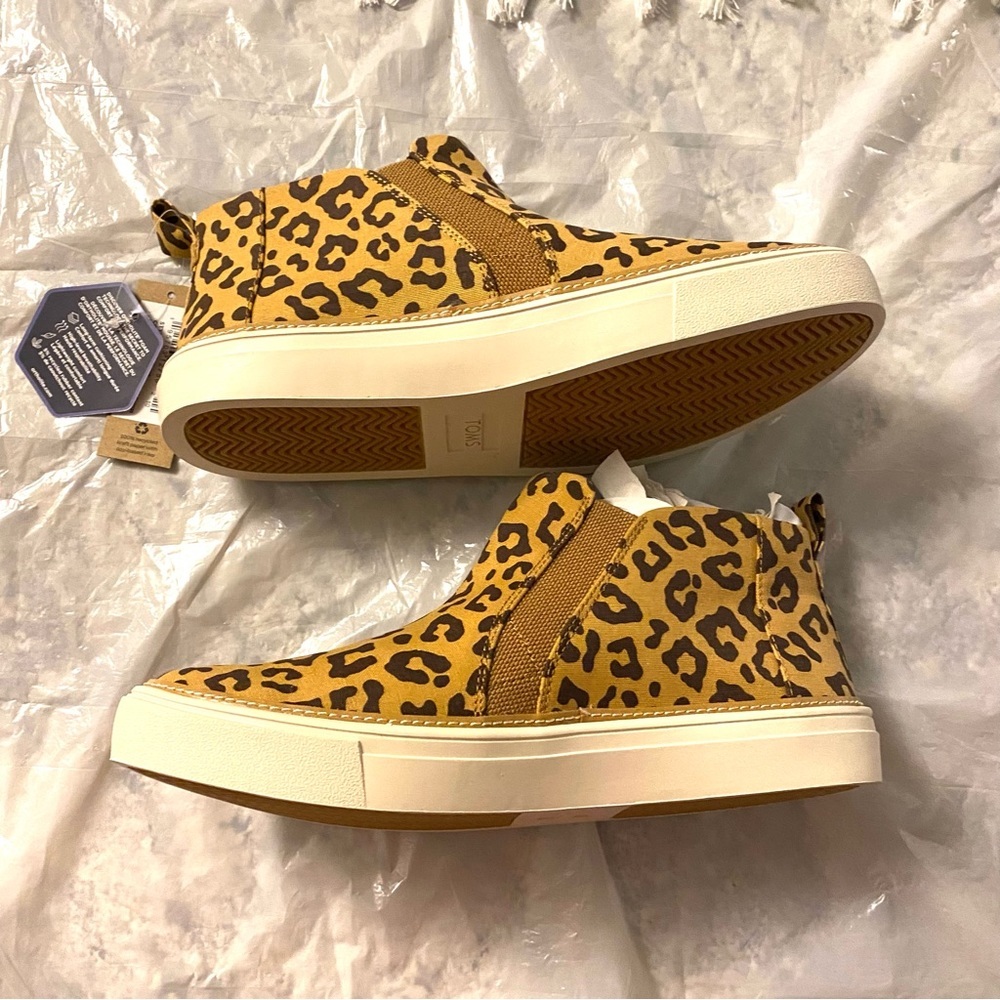 NWT Toms sneakers Bryce Doe Leopard print canvas New in Box SZ 8 - Picture 13 of 16
